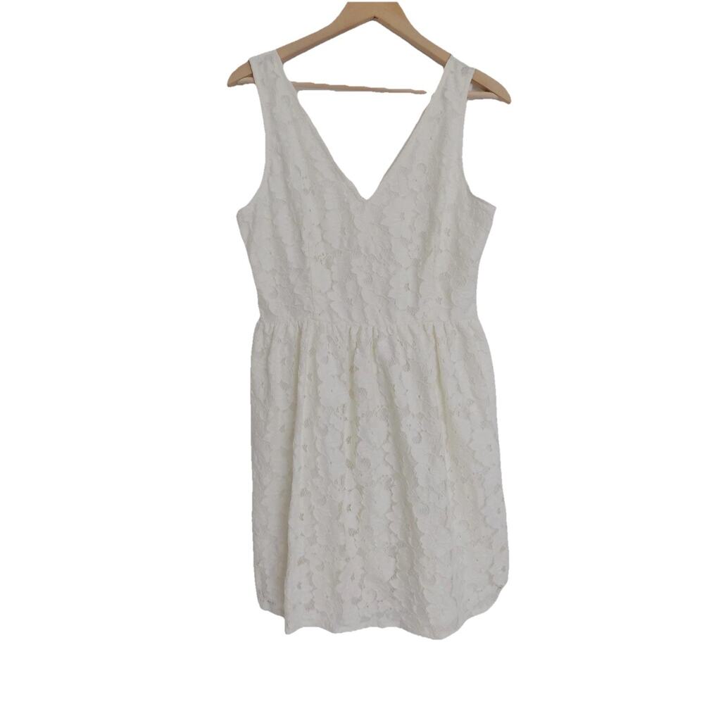 BB DAKOTA floral cream lace sleeveless dress size 6